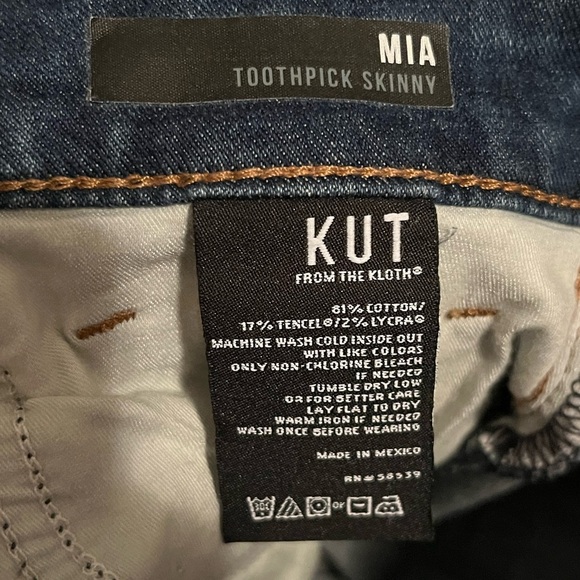Kut from the Kloth Mia Toothpick Skinny Jeans - Picture 10 of 10